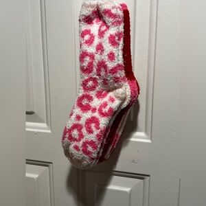 Pink and White Leopard Print Fuzzy Socks